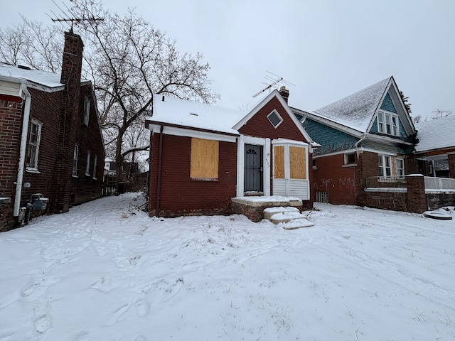 view of front of property