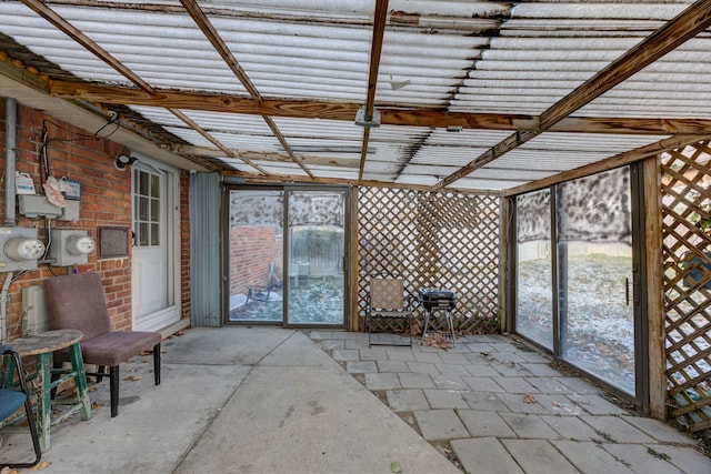 view of unfurnished sunroom