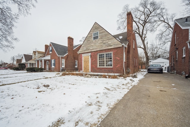 view of front of house