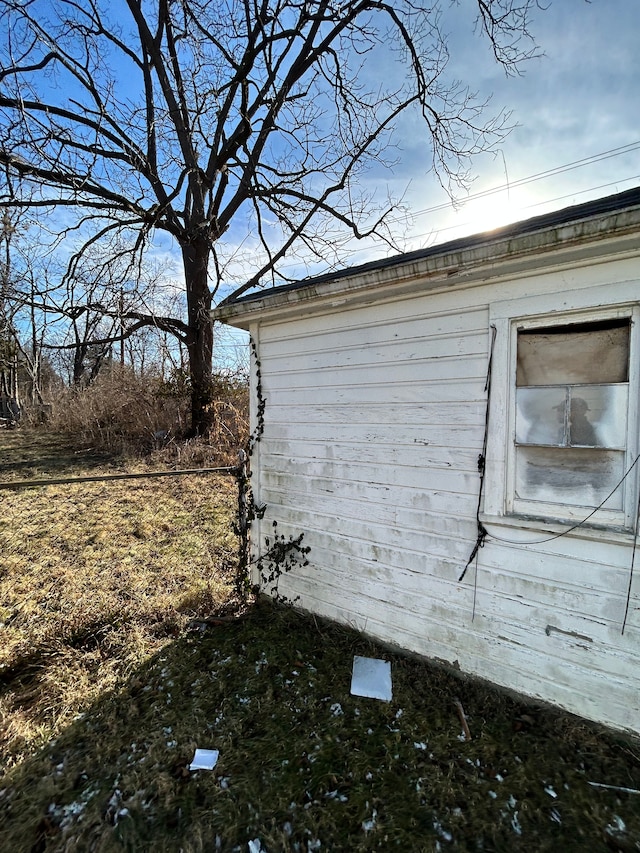 view of home's exterior