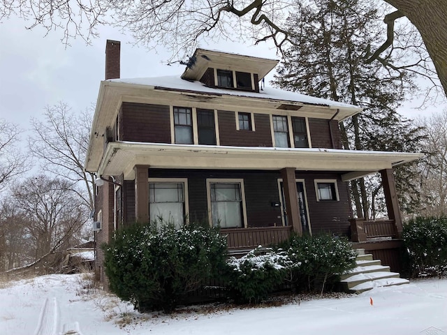 view of front facade with covered porch