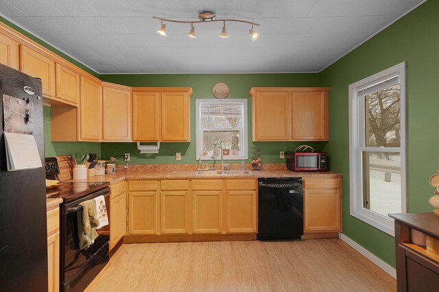 4846 W Hickory Rd, Hickory Corners, MI 49060 - photo 4