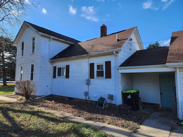 view of side of home