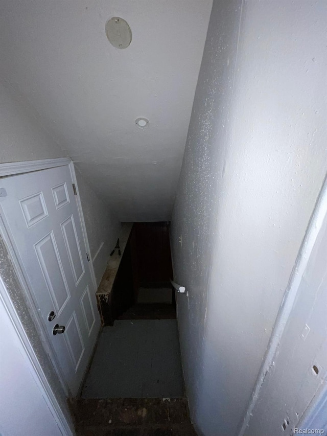 19254 Keystone St, Detroit, MI 48234 - view of staircase