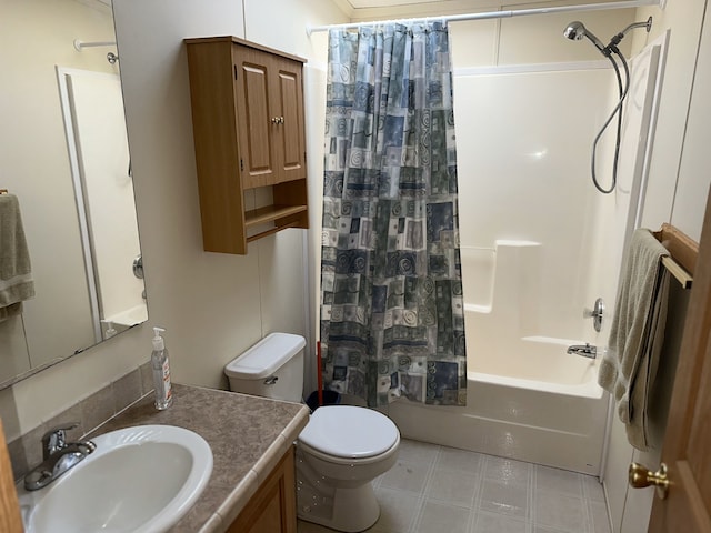 full bathroom featuring shower / bath combination with curtain, vanity, and toilet