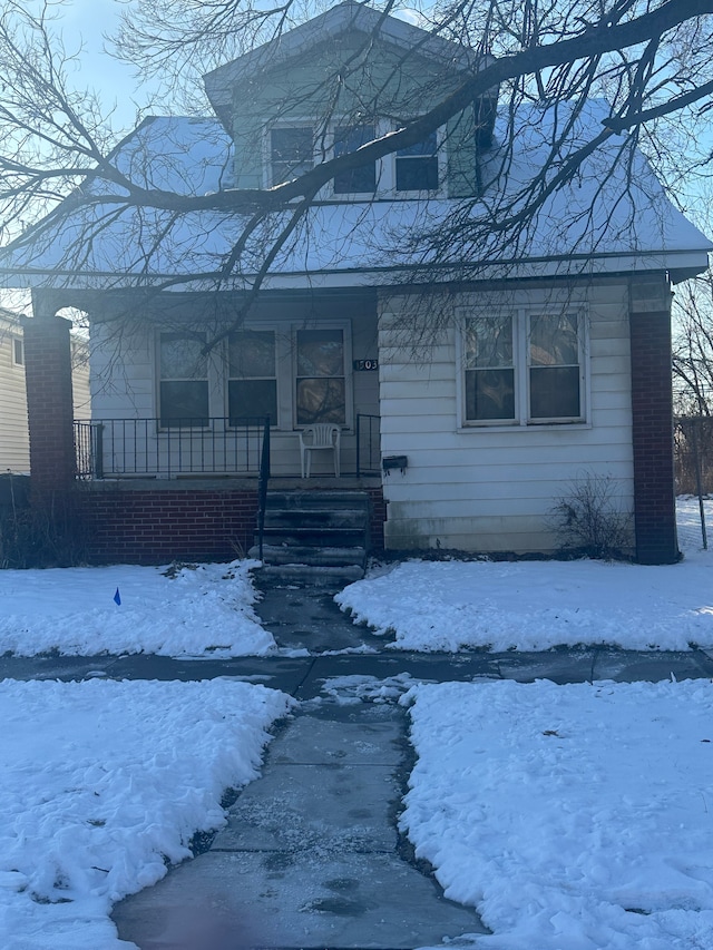 view of front of home featuring a porch