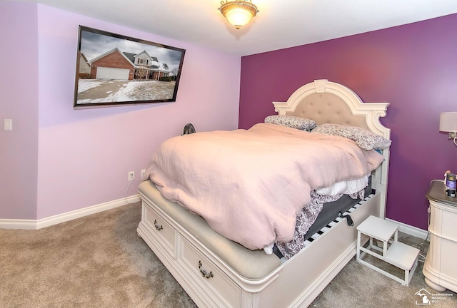 bedroom with carpet flooring