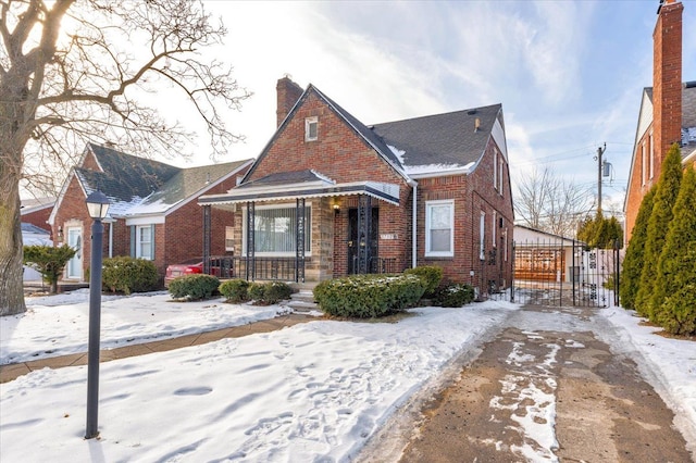 view of front of house featuring covered porch