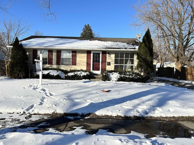 view of front of property