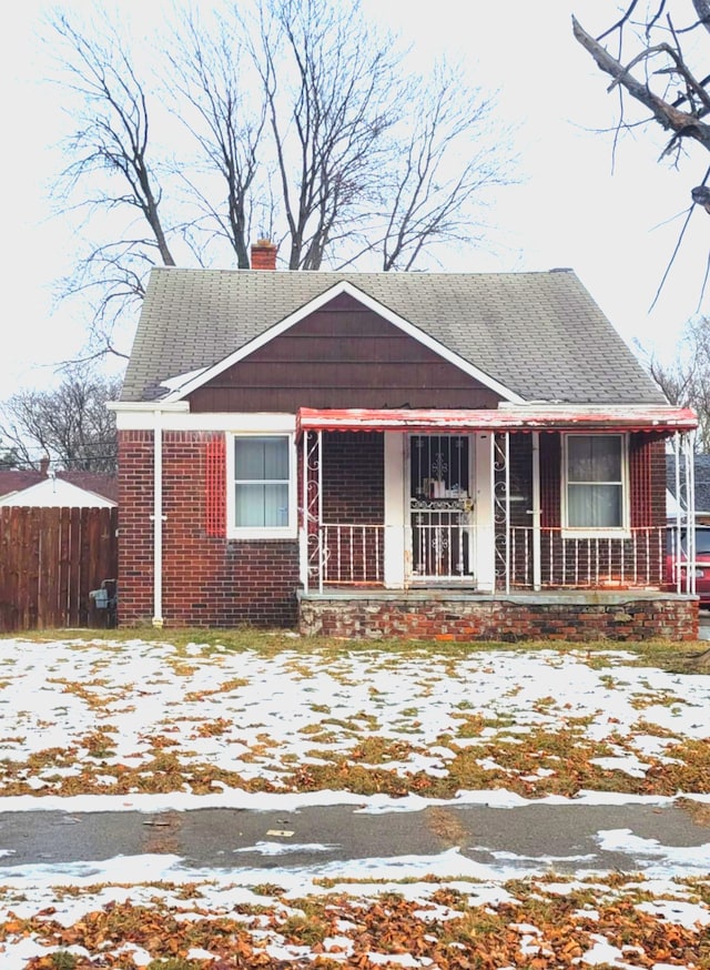 view of front of property with covered porch