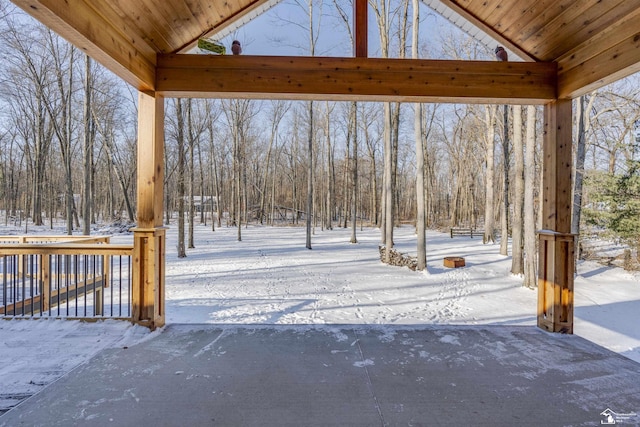 view of yard layered in snow