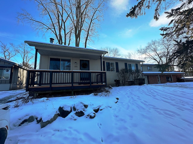 view of front of home with covered porch