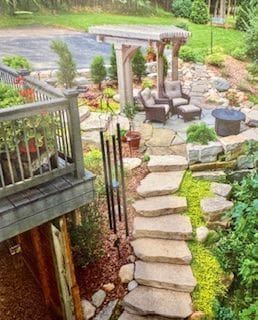 view of yard with a patio