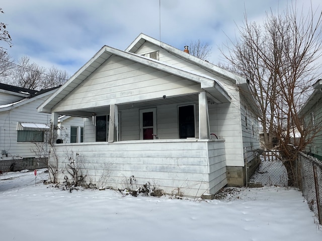 bungalow featuring covered porch