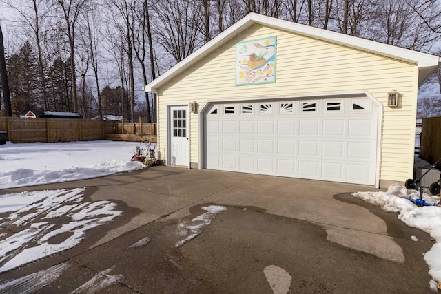 523 Orchard Ave, Clare, MI 48617