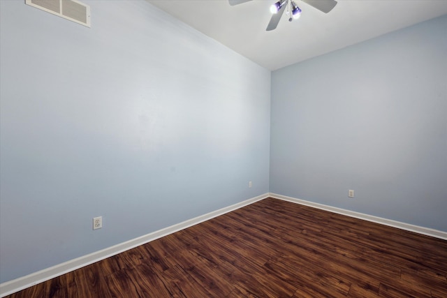 unfurnished room with wood-type flooring and ceiling fan