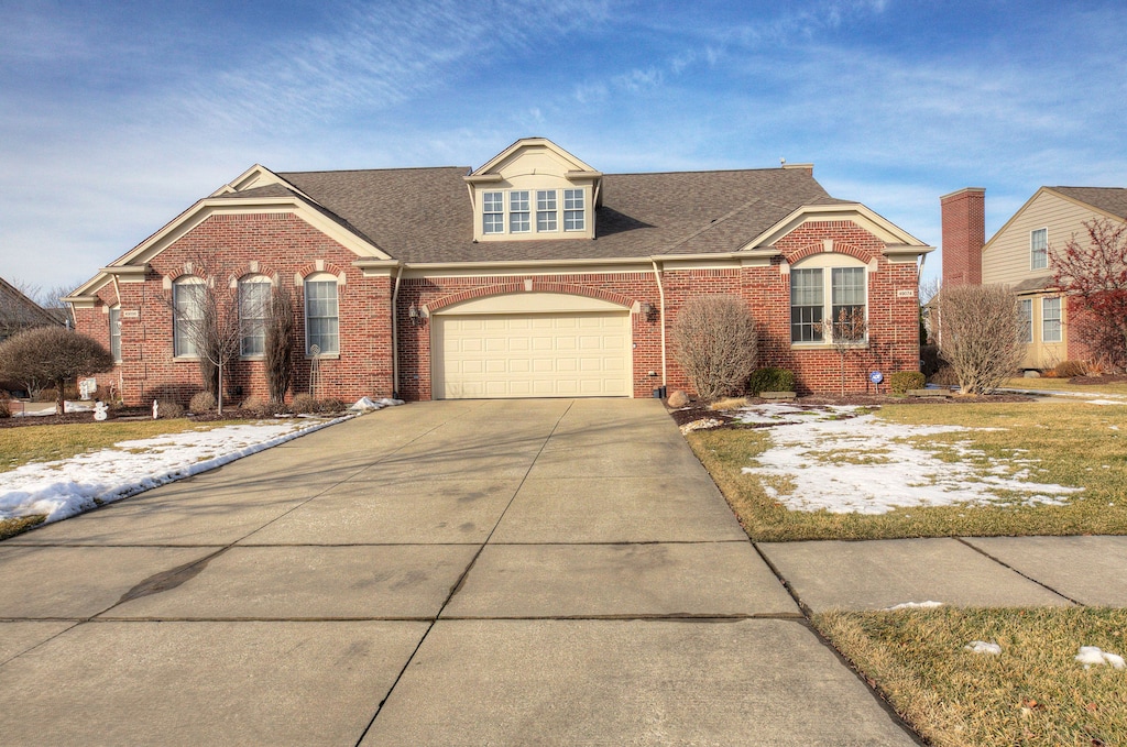 view of front of house with a garage