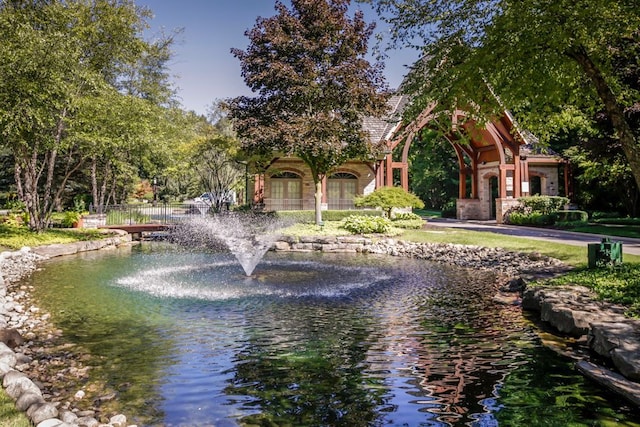 10587 Lighthouse, South Lyon, MI 48178 - water view
