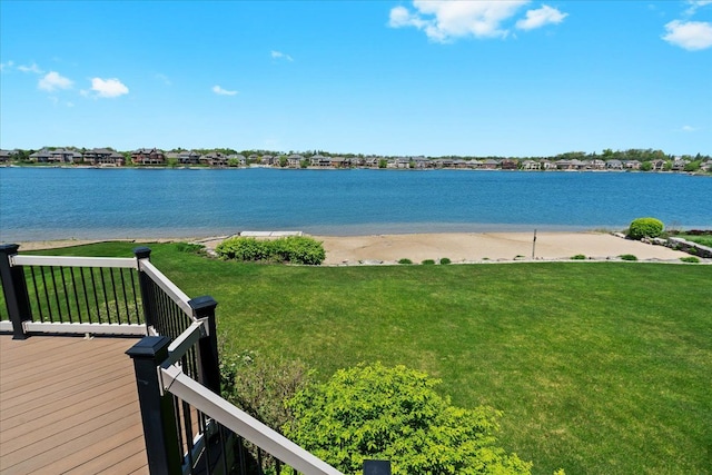 10587 Lighthouse, South Lyon, MI 48178 - water view