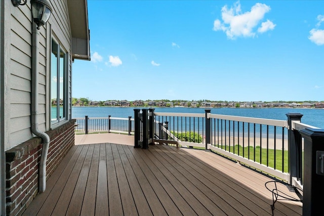 10587 Lighthouse, South Lyon, MI 48178 - deck with a water view