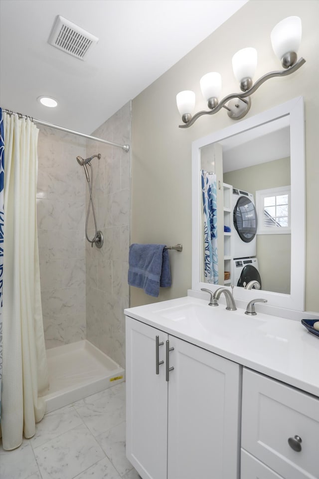 bathroom with vanity and a shower with shower curtain