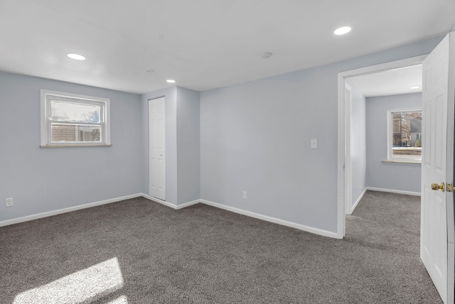 spare room with carpet flooring