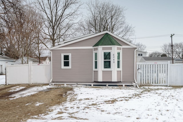 view of front of home