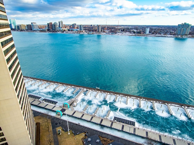 view of water feature