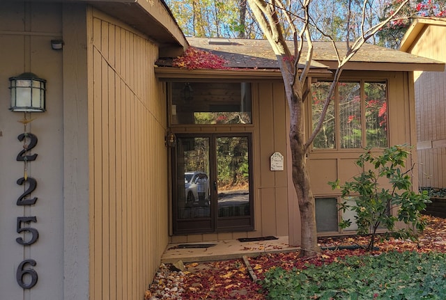 view of entrance to property