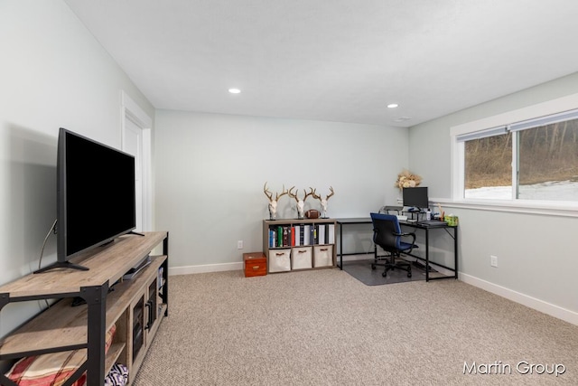 home office with recessed lighting, carpet, and baseboards