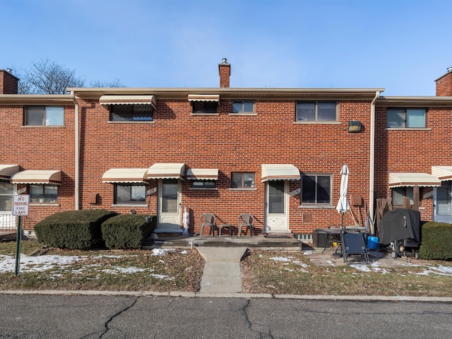 view of townhome / multi-family property