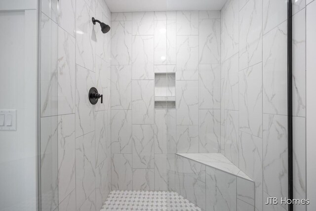 3432 Conrail Dr, Byron Center, MI 49315 - bathroom featuring tiled shower