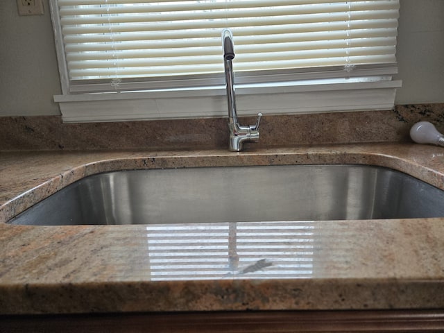 room details with sink