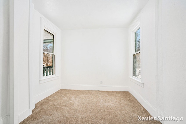 view of carpeted spare room