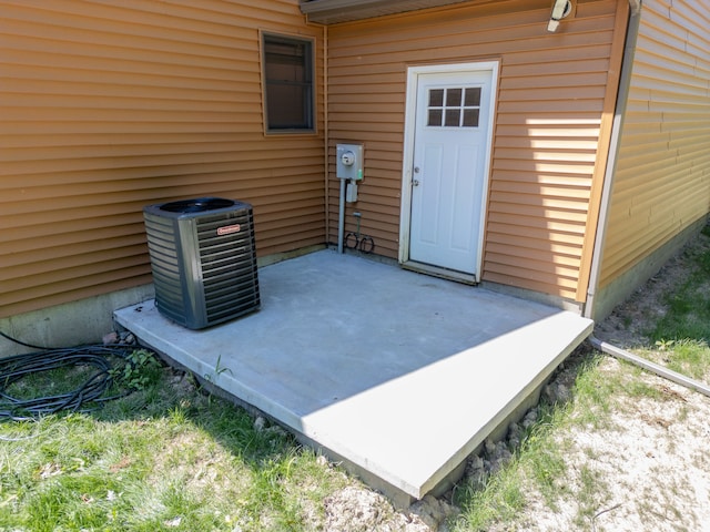 property entrance with central AC