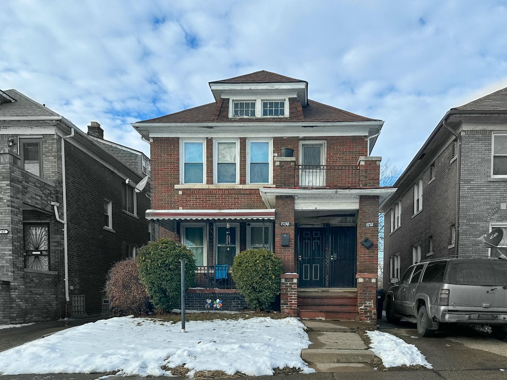 view of front of property