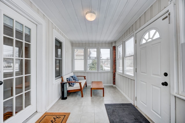 view of sunroom / solarium