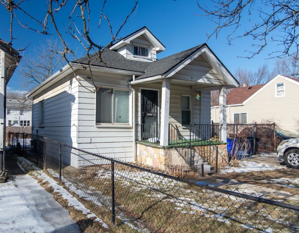 bungalow-style home featuring covered porch