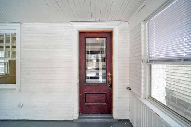 view of property entrance