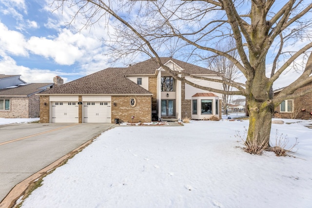 view of front of house featuring a garage