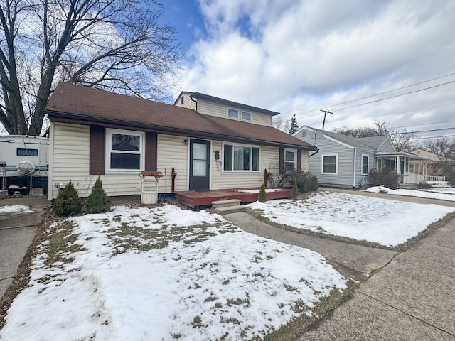 view of front of home