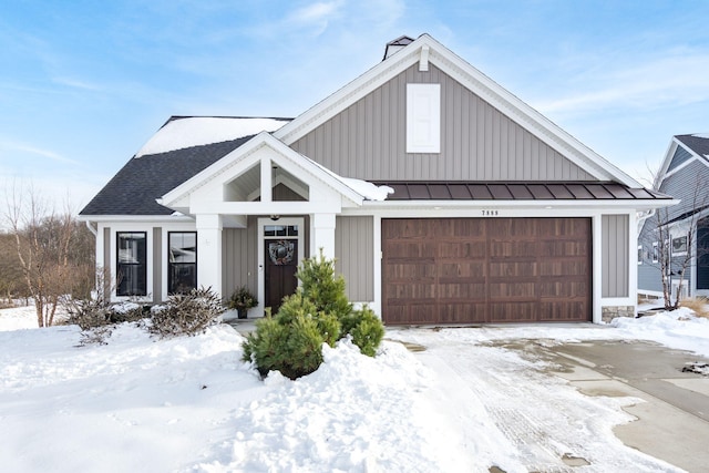 view of front of house featuring a garage