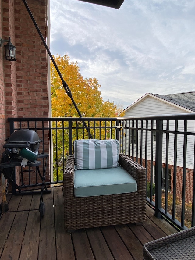 balcony featuring grilling area