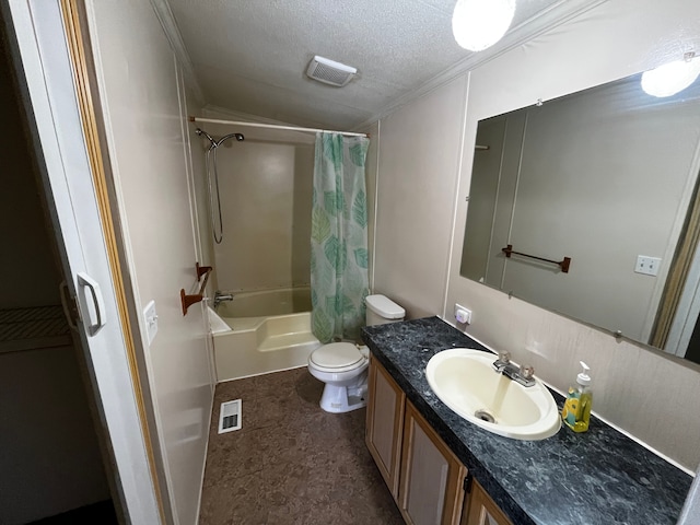 full bathroom featuring vanity, toilet, a textured ceiling, and shower / bath combo