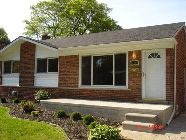 view of ranch-style house