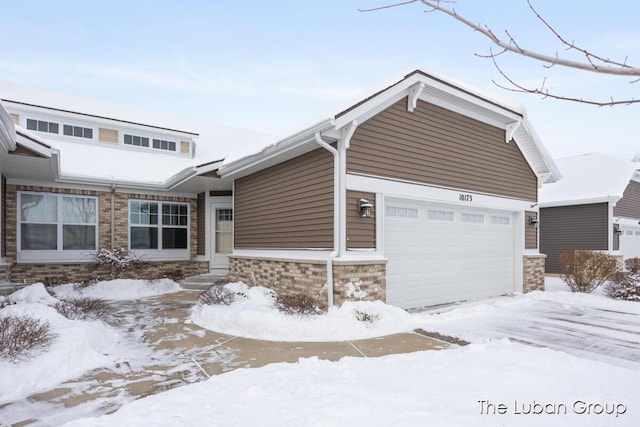 Listing photo 3 for 10173 E Cross Roads Cir SE Unit 34, Caledonia MI 49316