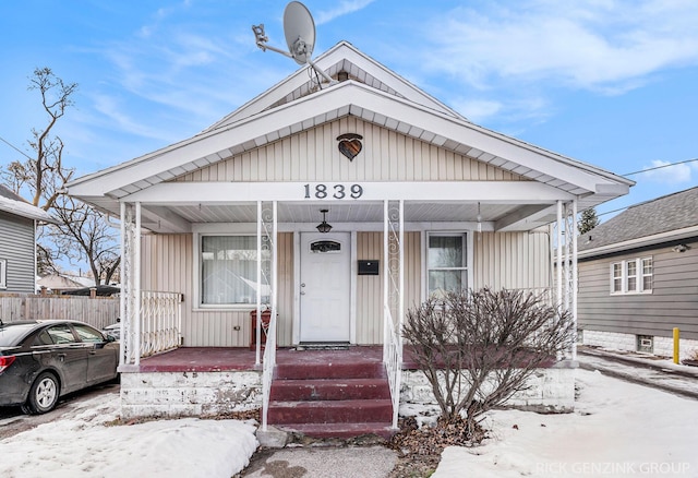 bungalow-style home featuring covered porch