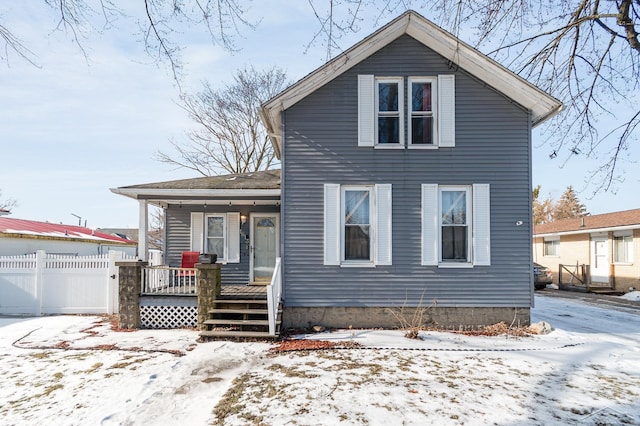 view of front of house featuring a porch