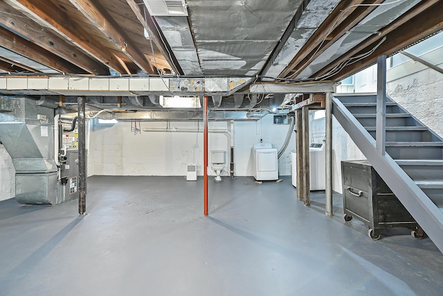 basement with washer / clothes dryer