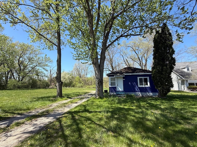 1192 S Belsay Rd, Burton, MI 48509 - view of grassy yard
